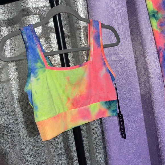 Stylish 2pc Set - Picture 5 of 7